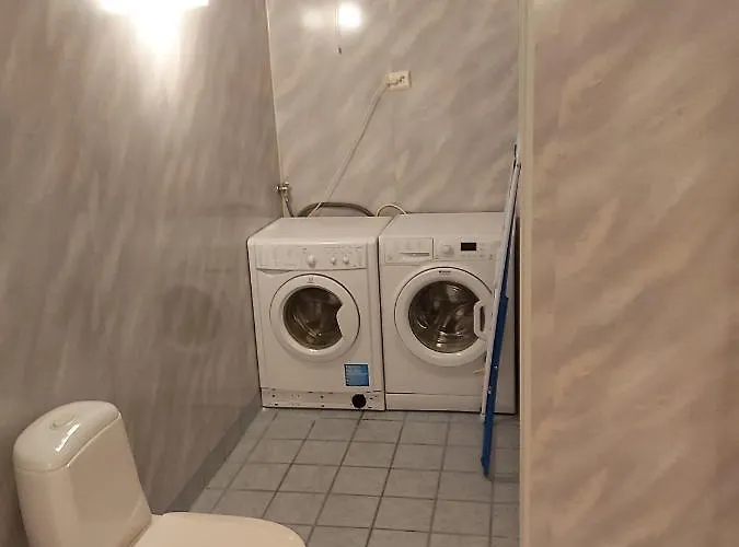 With Free Parking Appartement