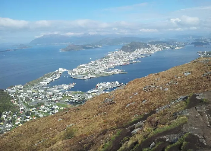 With Free Parking Appartement *