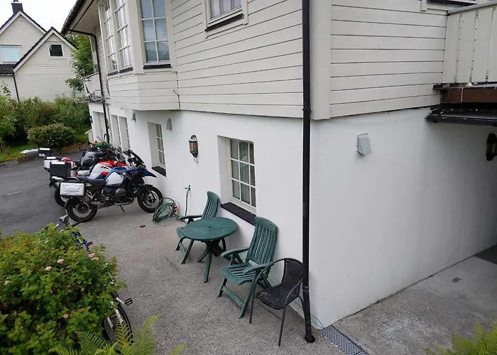 With Free Parking Appartement