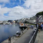 With Free Parking * Ålesund