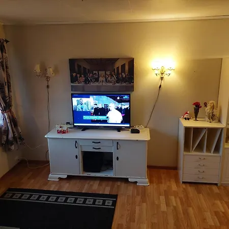 Apartman With Free Parking Ålesund